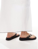 buckle detail thong sandals in black