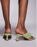kitten heel toe thong sandal in sage