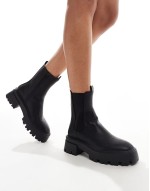 Addilyn chunky ankle boots in black