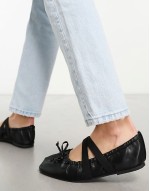 60% New Wide Fit Los Angeles ruched ballet in black PU