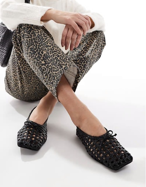Lysandra leather high-vamp ballets in black weave