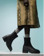 low heel wellington ankle boots in black