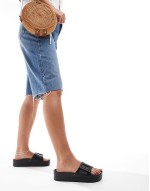 Florence buckle slider in black