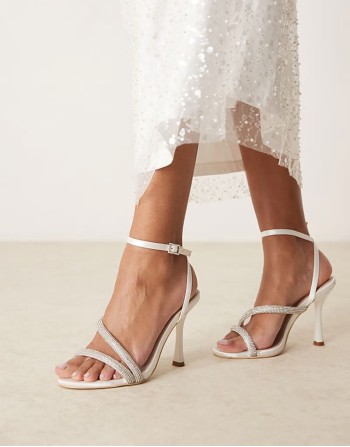 Nadia heeled sandals with straps in satin ivory
